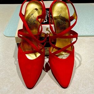 P. M. COLLECTION By 925 | Sexy red strapped heels | 
Size 8.5 | NWT